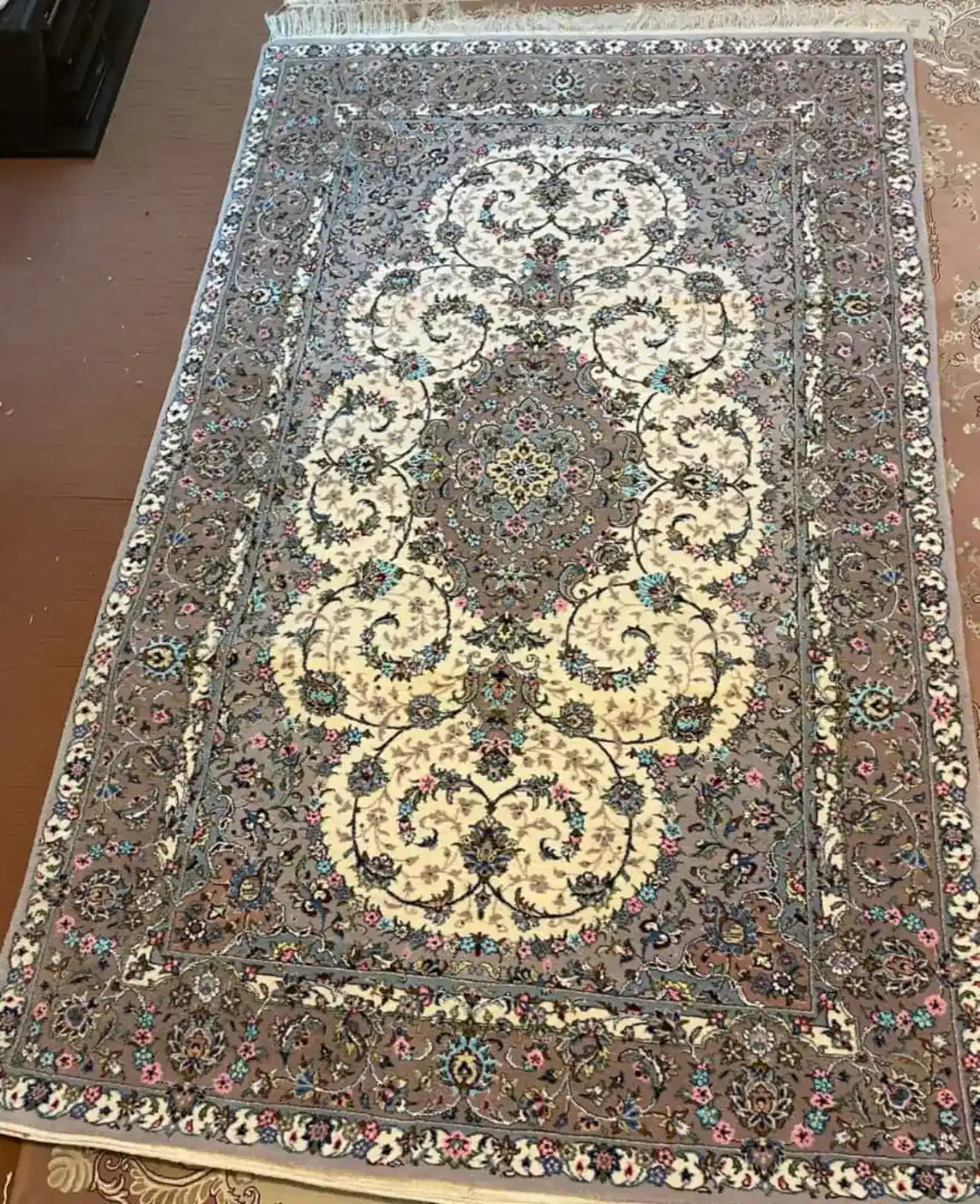 Kashan Persian Hand-Knotted Carpets — Ivory Symphony — 250 × 350 cm × 2 — Pair — image 3